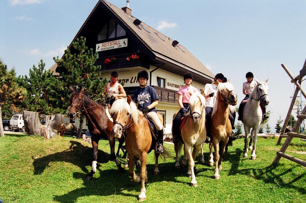 Sportgasthof Lipp Lederwinkel ภายนอก รูปภาพ